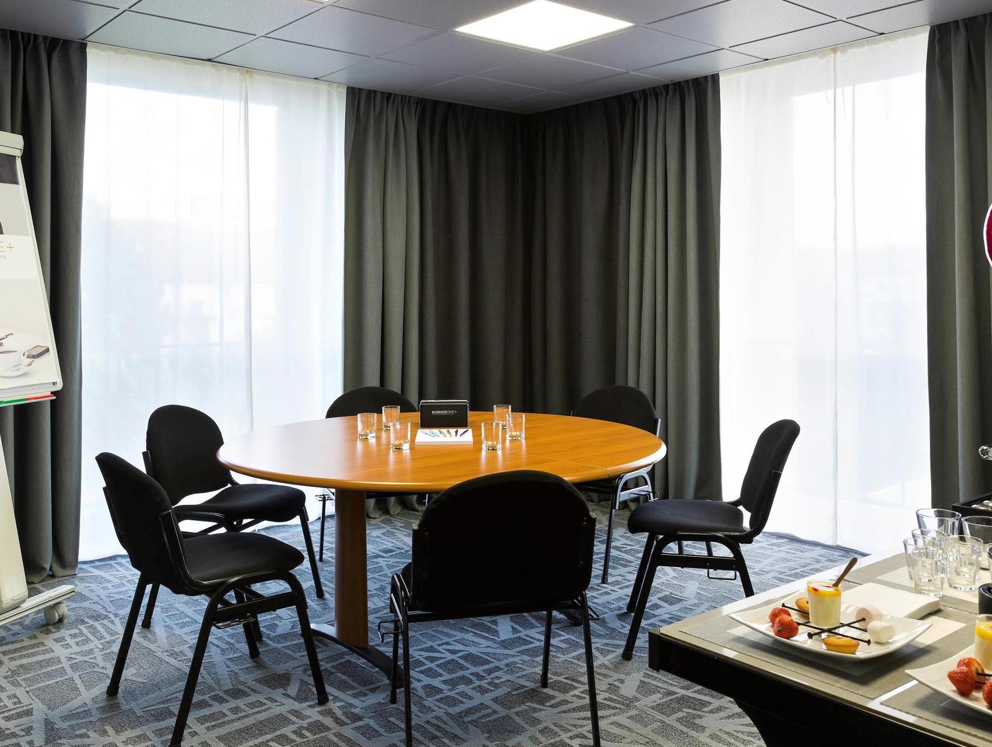 Mercure Paris Orly Rungis Aeroport Kültér fotó