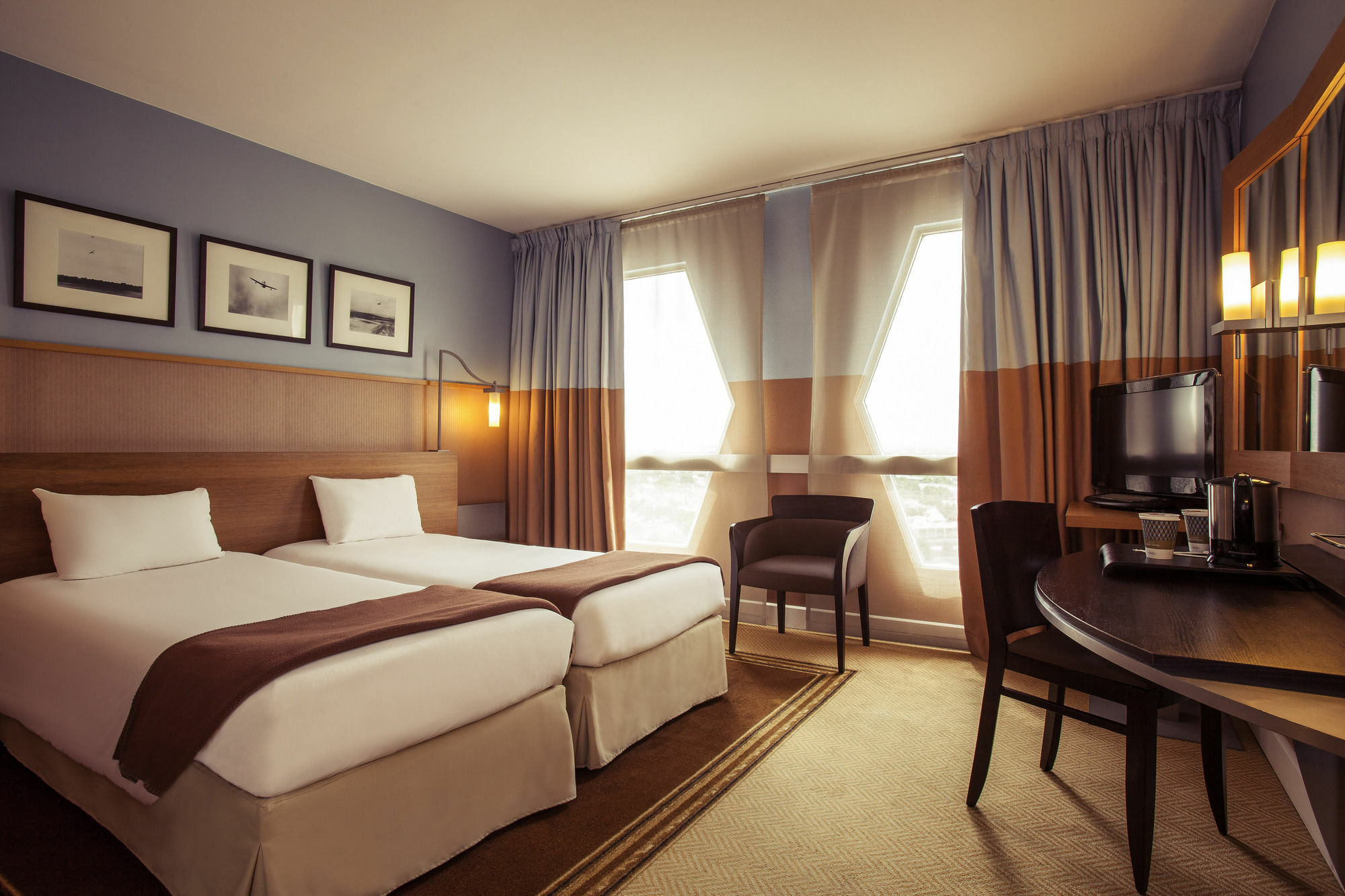 Mercure Paris Orly Rungis Aeroport Kültér fotó